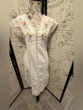 Vintage White Midi Dress with Orange and Purple Floral Embroidery